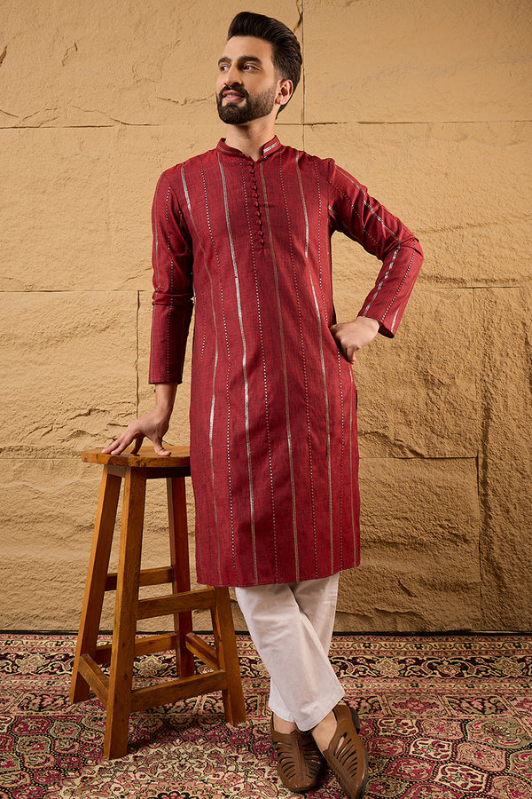 Maroon Cotton Solid Embroidered Sequins Straight Kurta HOPMKU1124