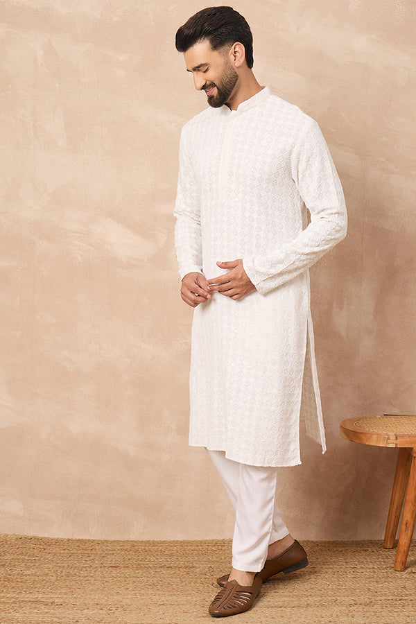 White Viscose Rayon Solid Embroidered Straight Kurta MKU1140