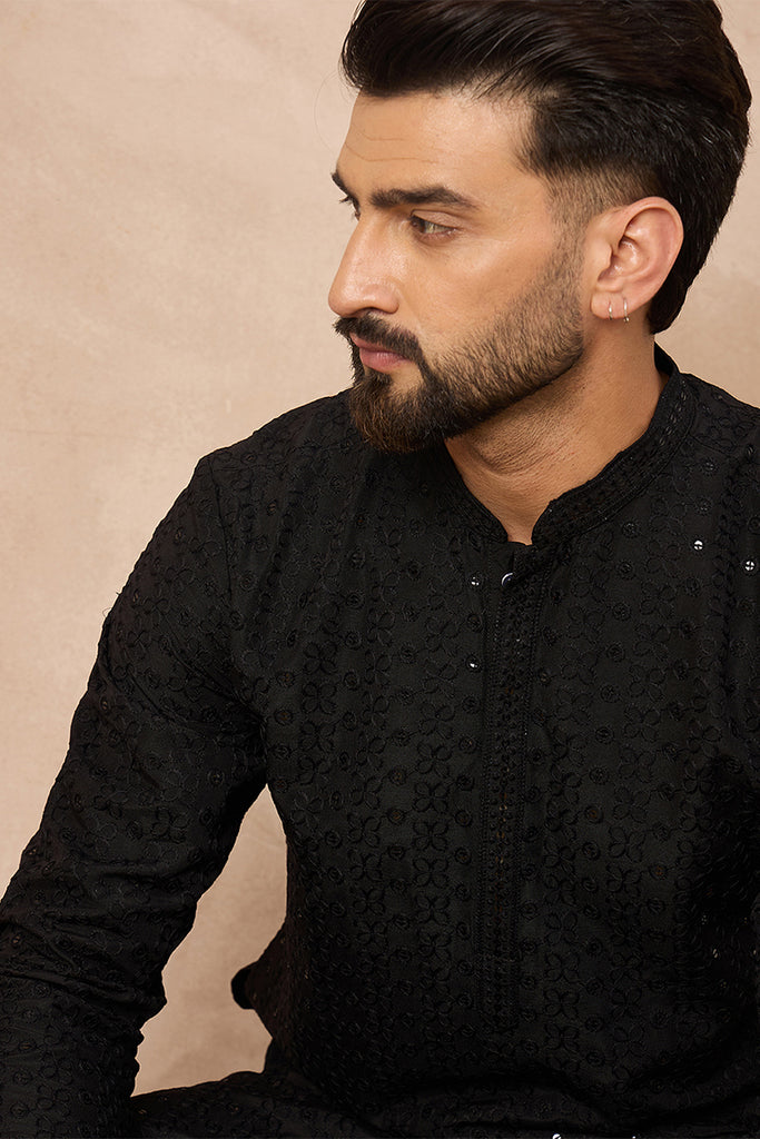 Black Viscose Rayon Solid Embroidered Straight Kurta MKU1190
