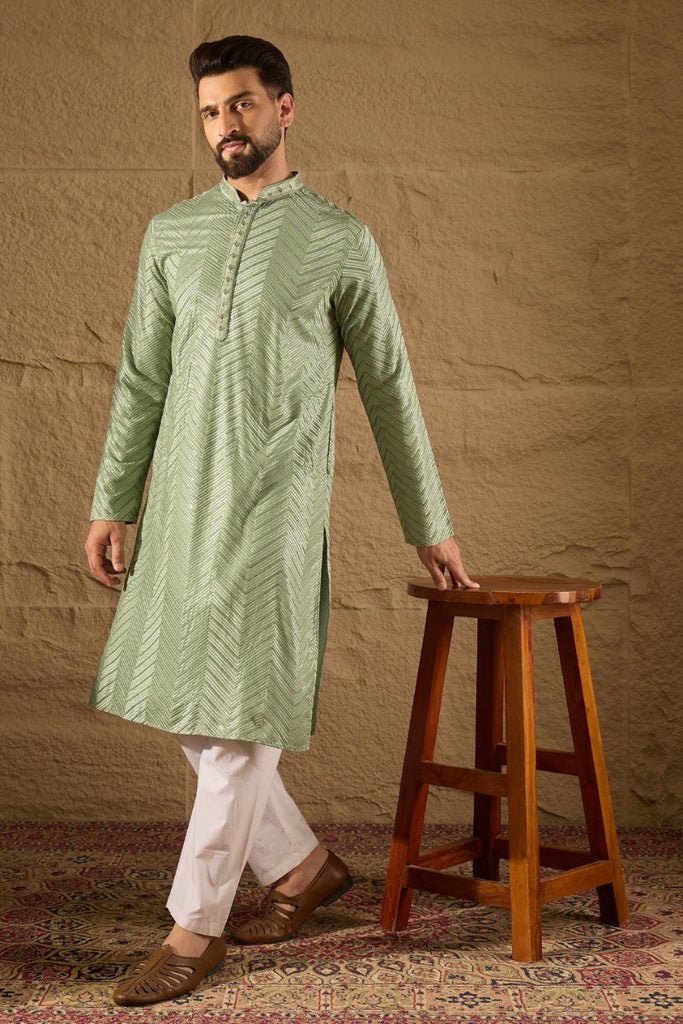 Green Viscose Rayon Solid Embroidered Straight Kurta MKU1203