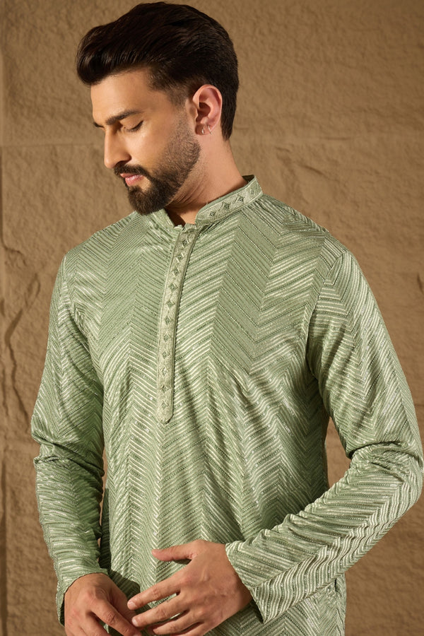 Green Viscose Rayon Solid Embroidered Straight Kurta MKU1203