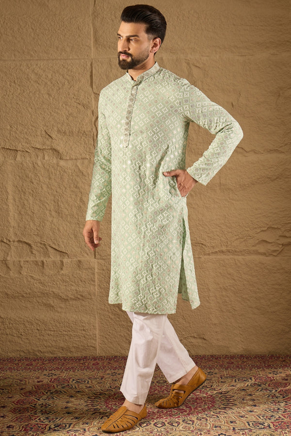 Green Viscose Rayon Solid Embroidered Straight Kurta MKU1238