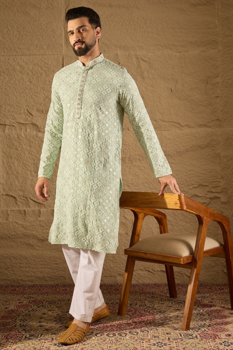 Green Viscose Rayon Solid Embroidered Straight Kurta MKU1238