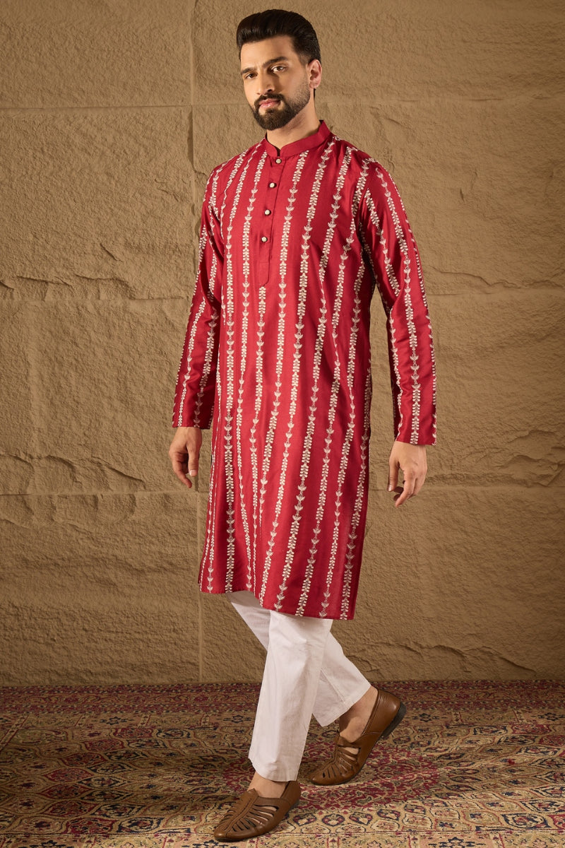 Maroon Viscose Rayon Ethnic Motifs Printed Straight Kurta with Trouser MKSET1278
