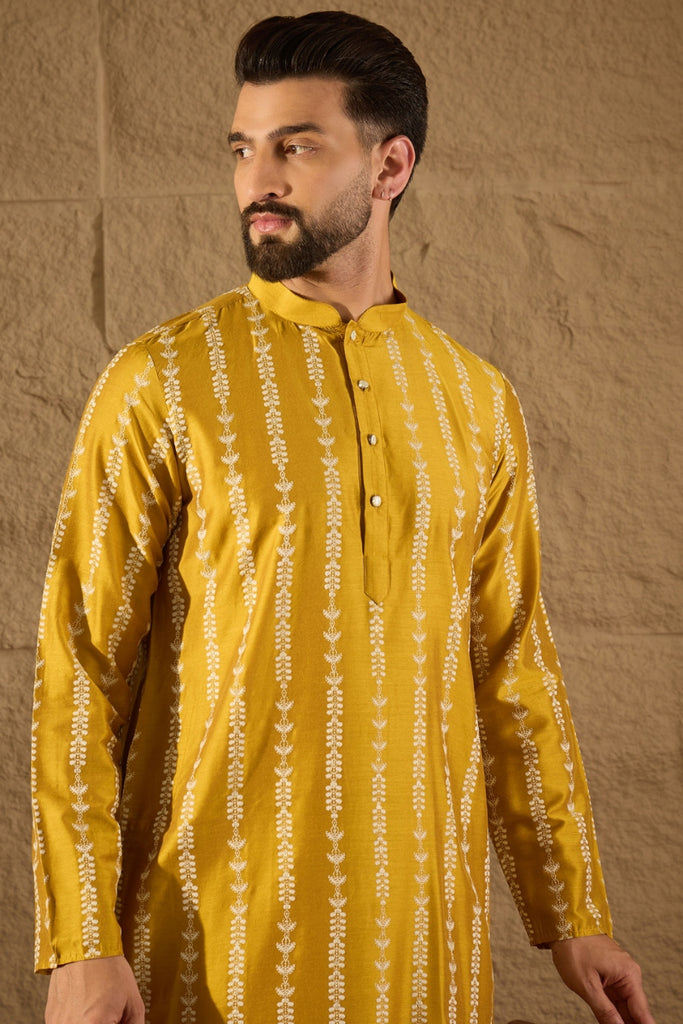 Yellow Viscose Rayon Ethnic Motifs Printed Straight Kurta HOPMKU1282