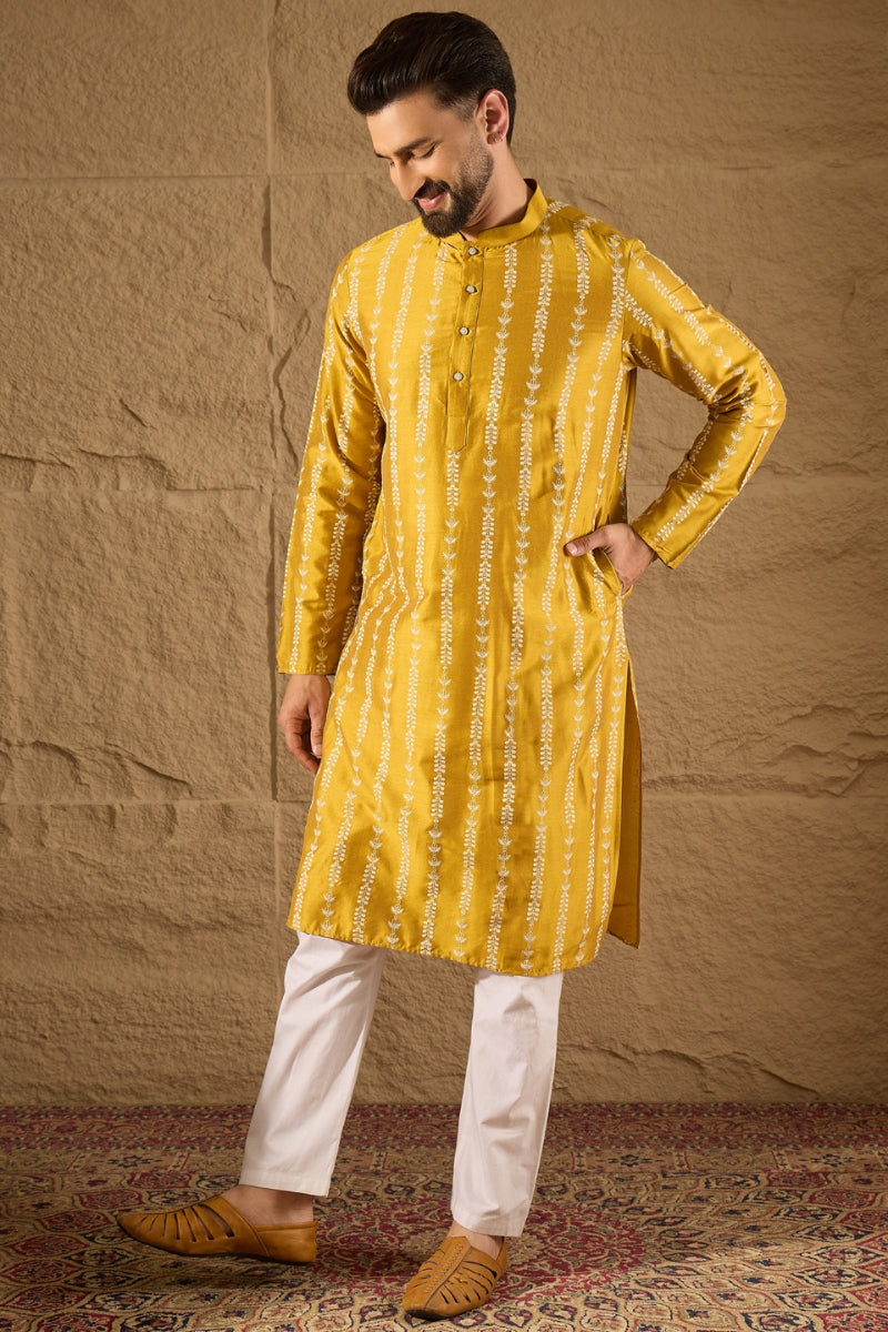 Yellow Viscose Rayon Ethnic Motifs Printed Straight Kurta MKU1282