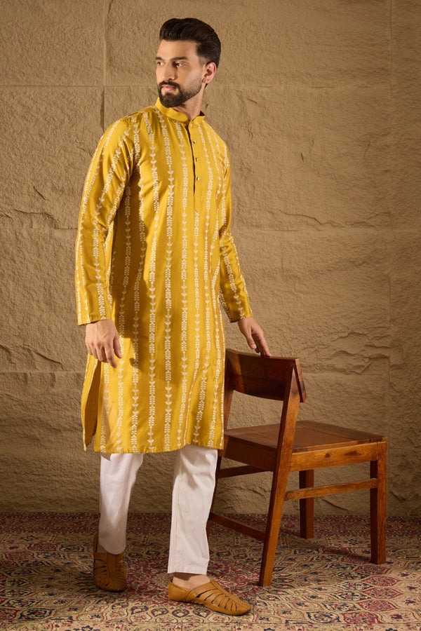 Yellow Viscose Rayon Ethnic Motifs Printed Straight Kurta MKU1282