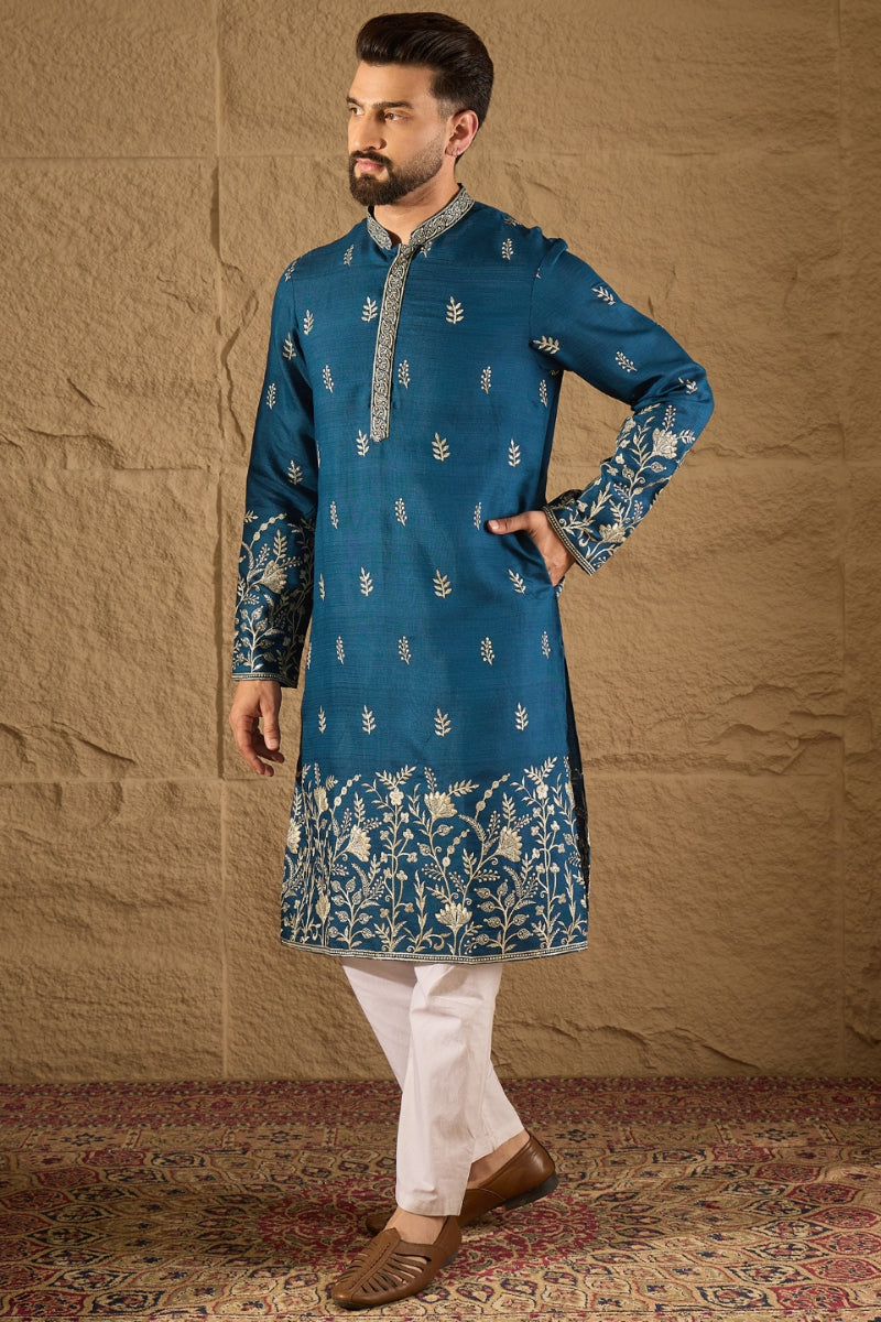 Blue Vertican Solid Embroidered Straight Kurta MKU1315