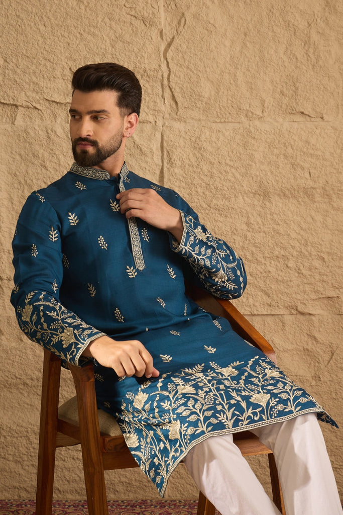 Blue Vertican Solid Embroidered Straight Kurta MKU1315