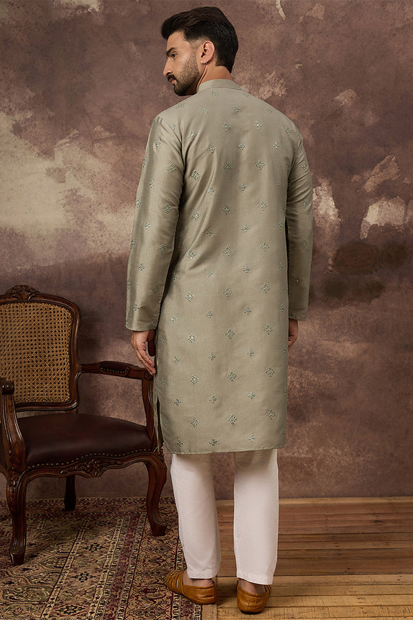 Green Silk Solid Embroidered Straight Kurta MKU1367
