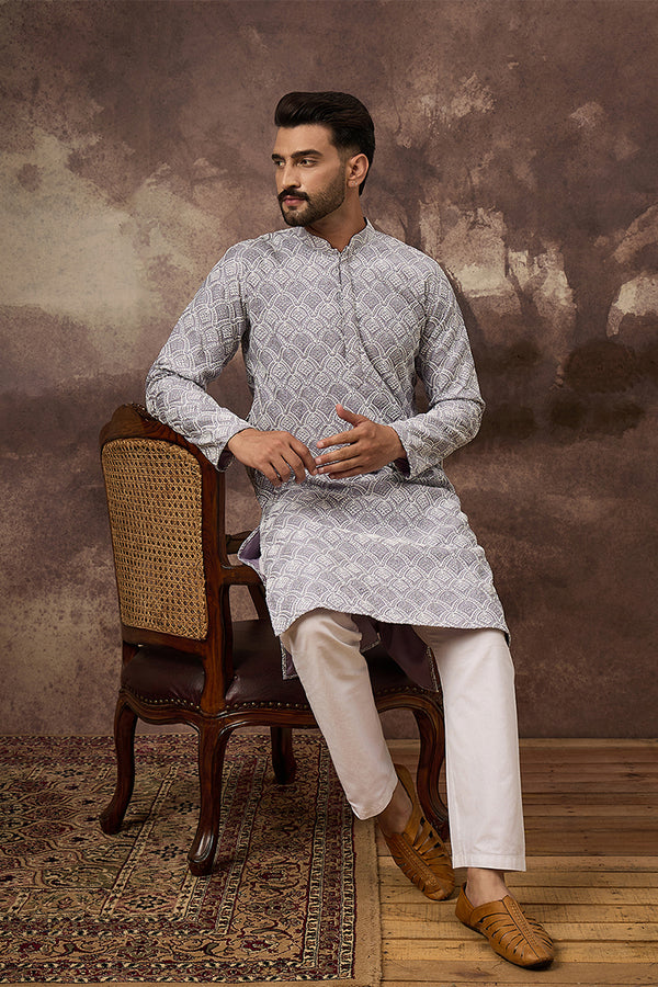 Lavender Viscose Rayon Solid Embroidered Straight Kurta MKU1387