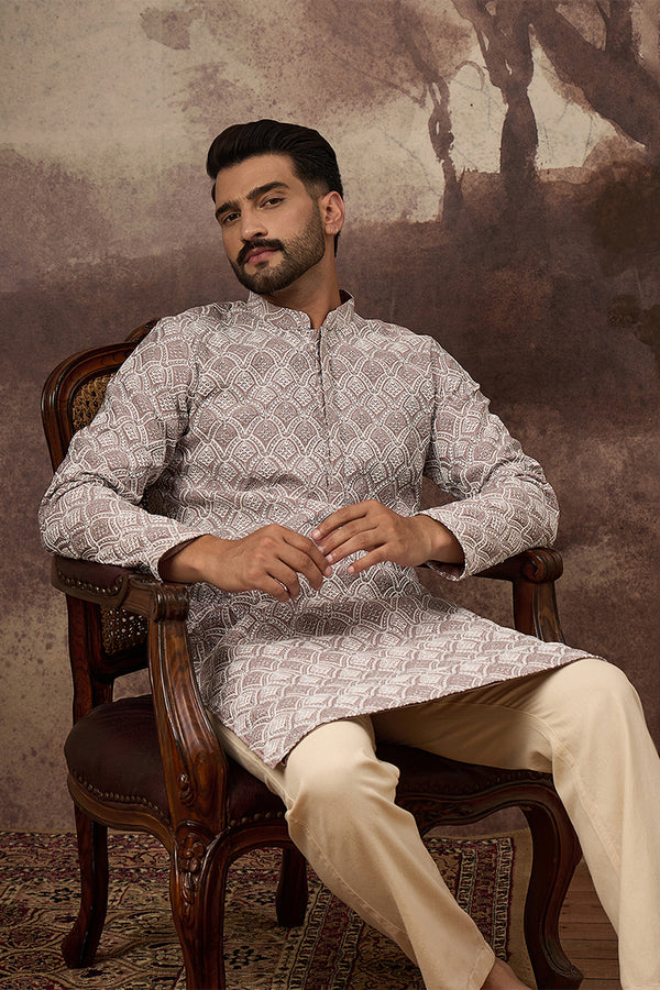 Mauve Viscose Rayon Solid Embroidered Straight Kurta HMKU1389