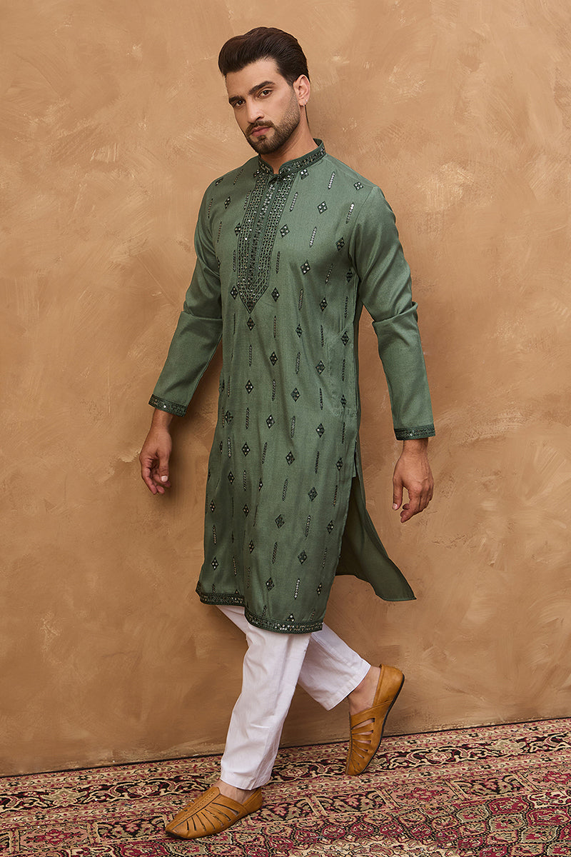 Green Silk Blend Solid Embroidered Straight Kurta With Pant Set MKSET1439