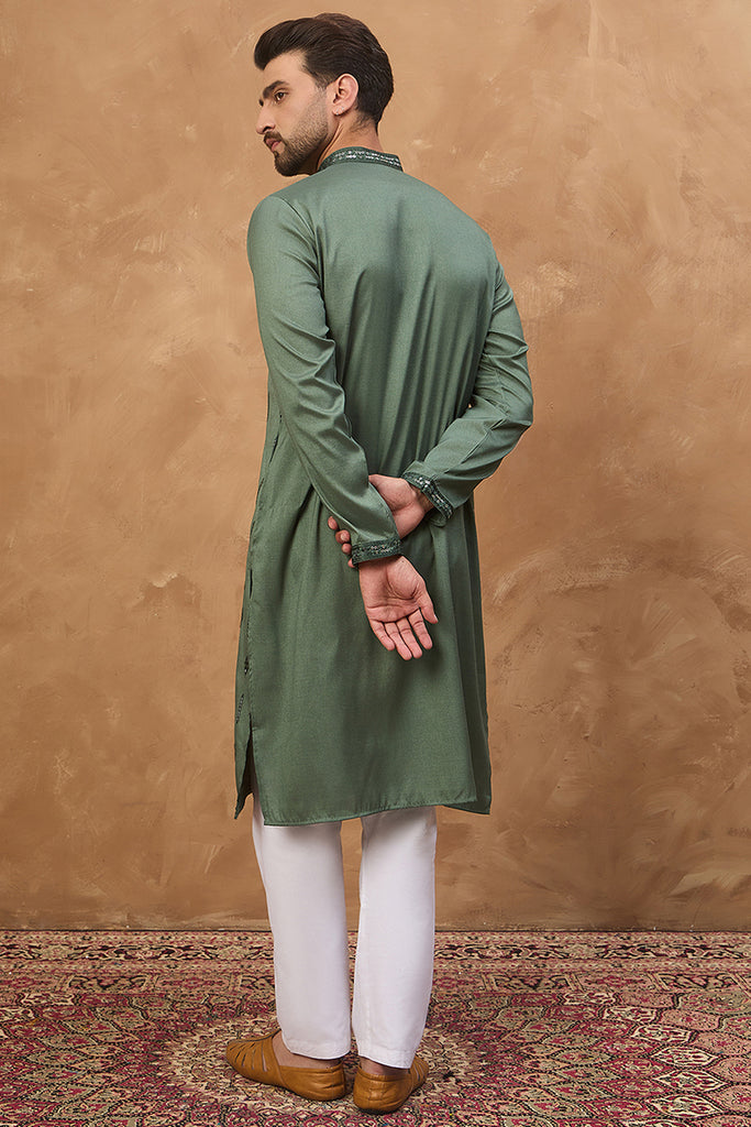 Green Silk Blend Solid Embroidered Straight Kurta MKU1439