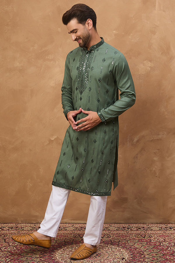 Green Silk Blend Solid Embroidered Straight Kurta MKU1439