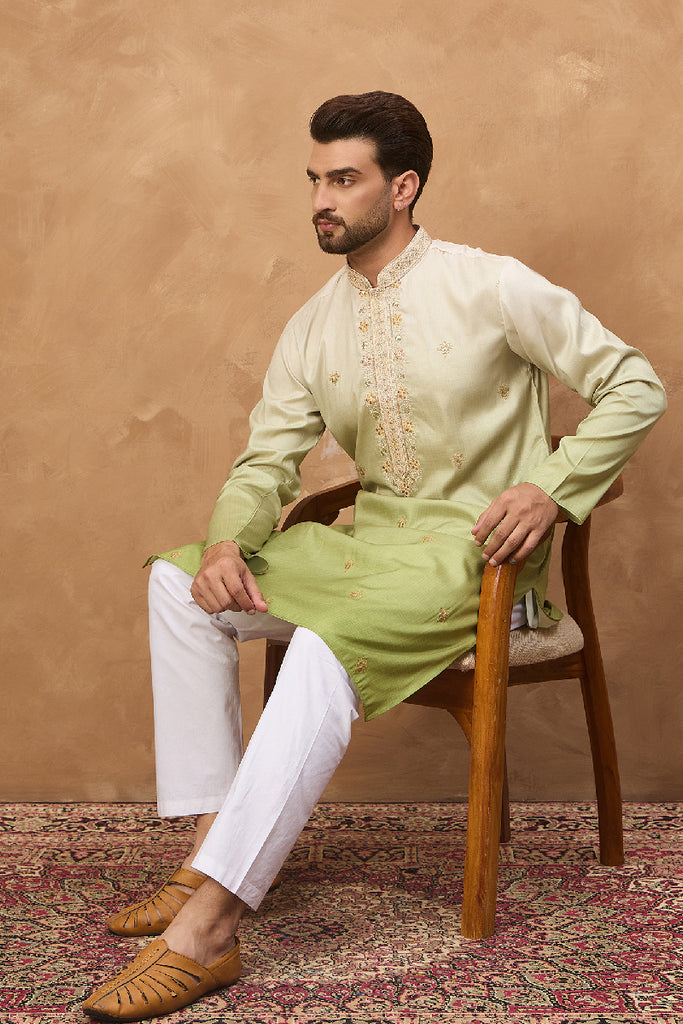 Green Silk Blend Solid Embroidered Straight Kurta With Pant Set MKSET1488