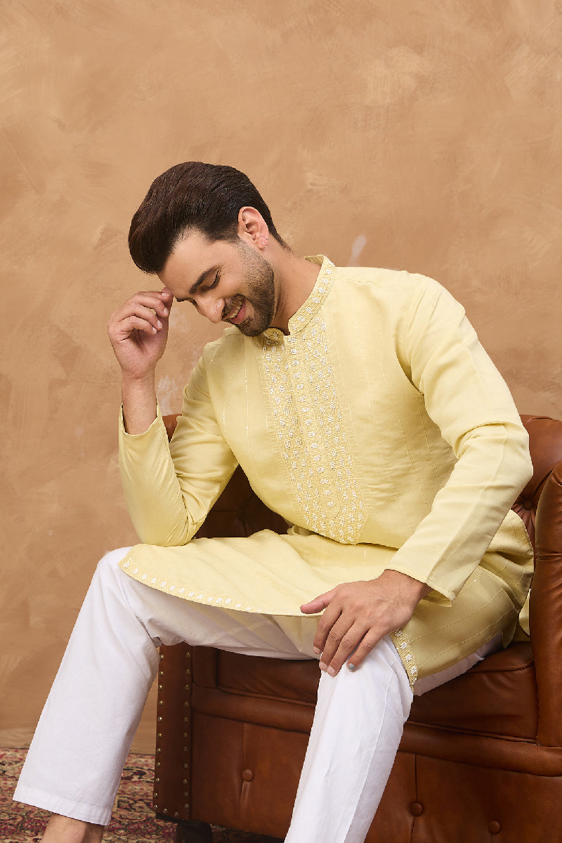 Yellow Silk Blend Solid Embroidered Straight Kurta With Pant Set MKSET1507