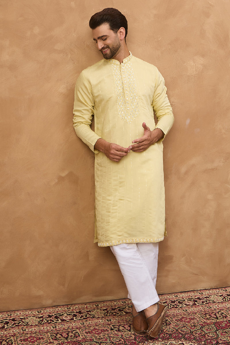 Yellow Silk Blend Solid Embroidered Straight Kurta With Pant Set MKSET1507