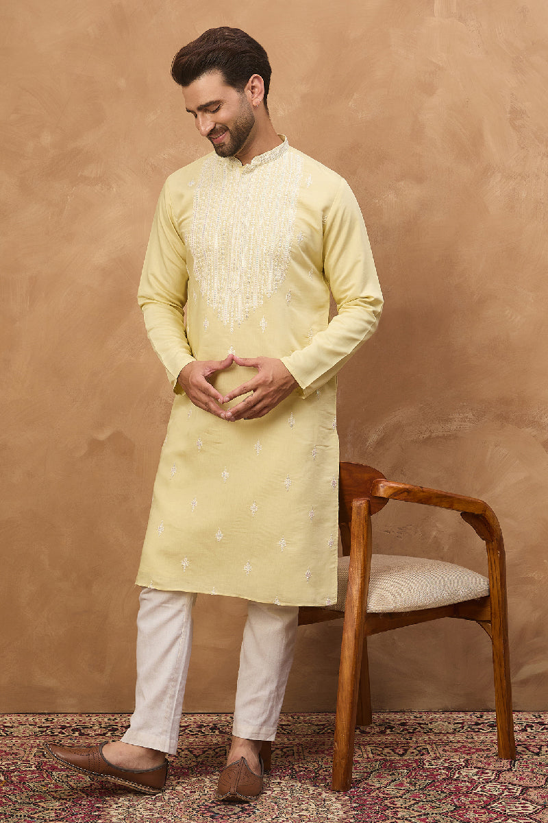 Yellow Silk Blend Solid Embroidered Straight Kurta With Pant Set MKSET1509