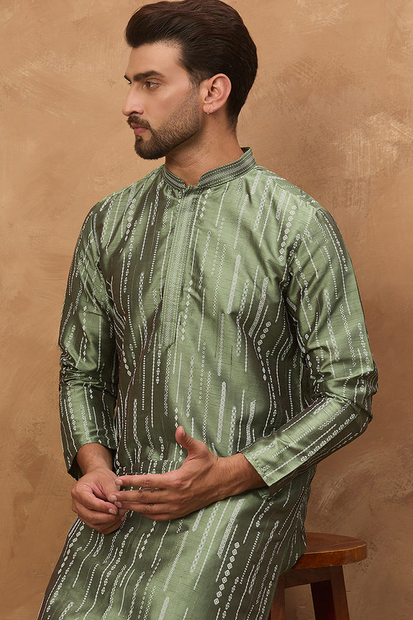 Green Silk Blend Geometric Embroidered Straight Kurta MKU1517