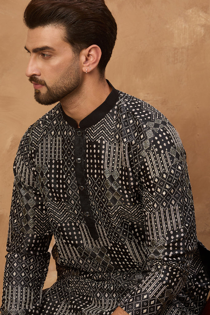 Black Silk Blend Geometric Printed Straight Kurta MKU1528