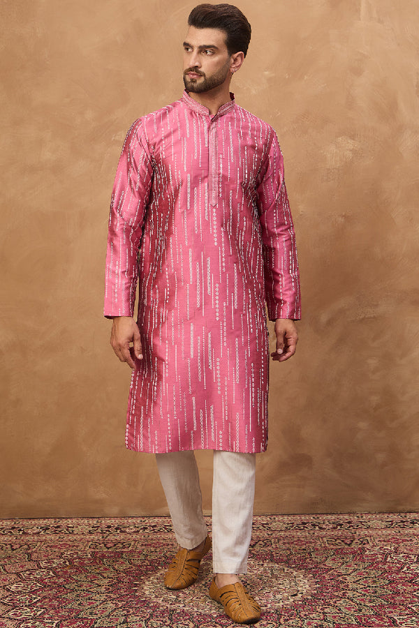 Pink Silk Blend Geometric Printed Straight Kurta With Pant Set MKSET1533