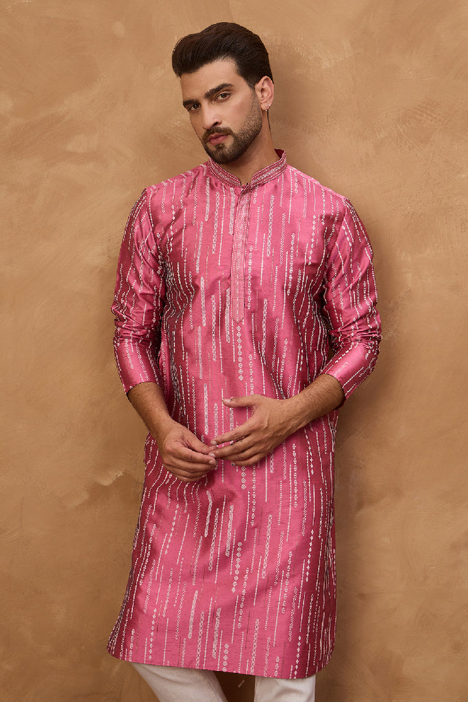 Pink Silk Blend Geometric Printed Straight Kurta With Pant Set MKSET1533