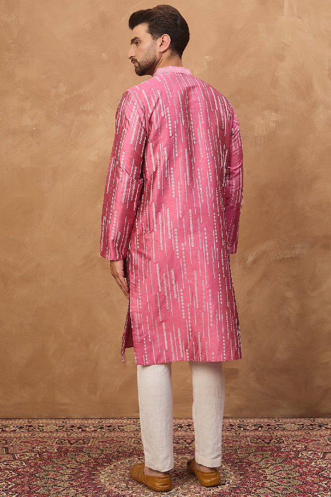 Pink Silk Blend Geometric Printed Straight Kurta With Pant Set MKSET1533