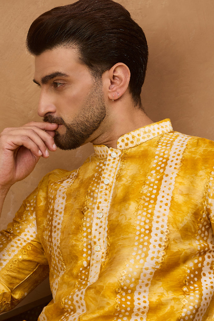 Yellow Silk Blend Shibori Embroidered Straight Kurta With Pant Set MKSET1540