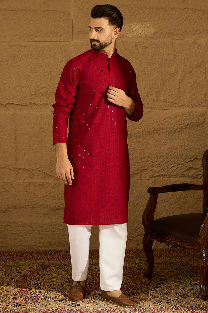 Maroon Viscose Rayon Solid Embroidered Straight Kurta MKU1558