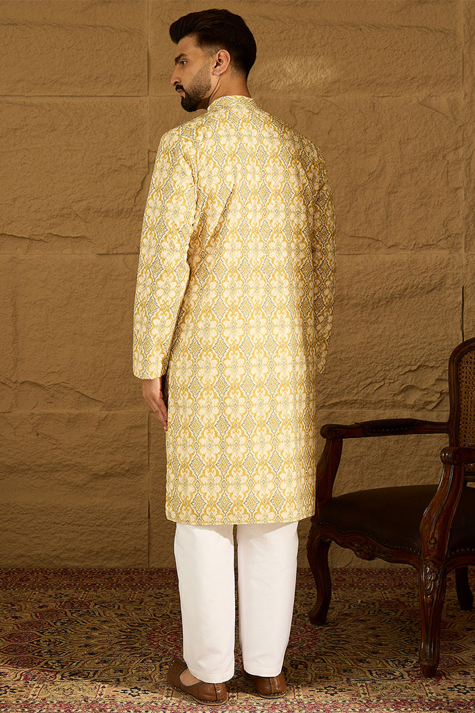 Yellow Viscose Rayon Geometric Printed Straight Kurta with Trouser MKSET1601