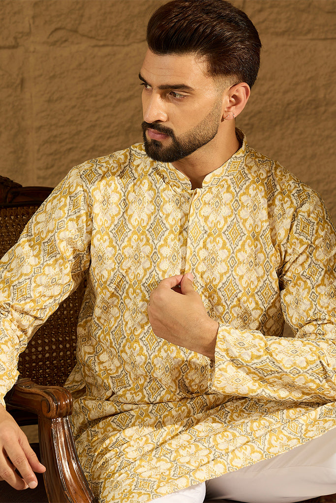 Yellow Viscose Rayon Geometric Printed Straight Kurta with Trouser MKSET1601