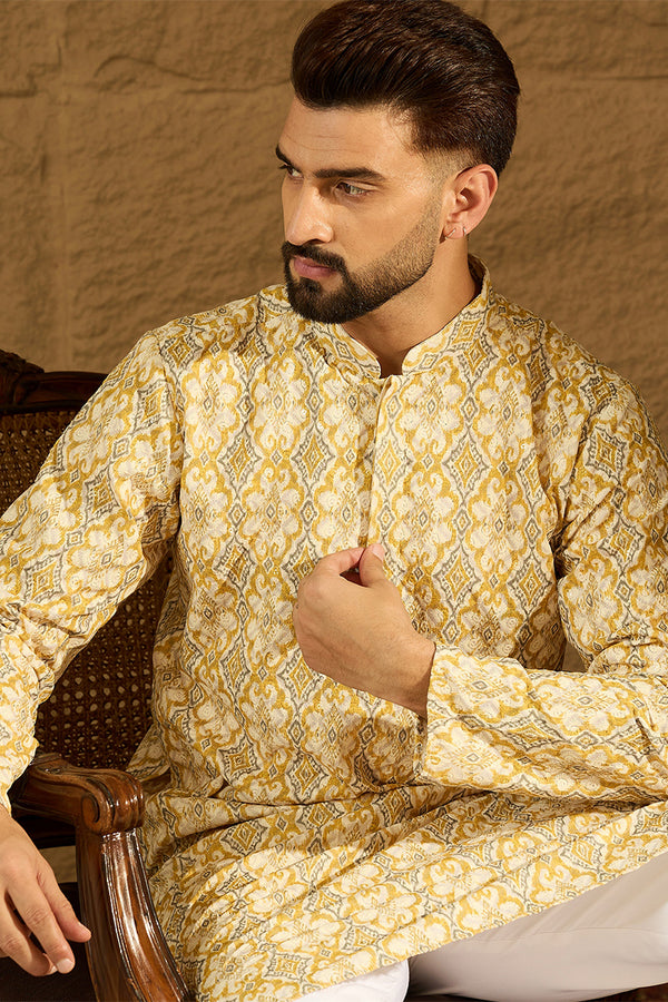Yellow Viscose Rayon Geometric Printed Straight Kurta with Trouser MKSET1601