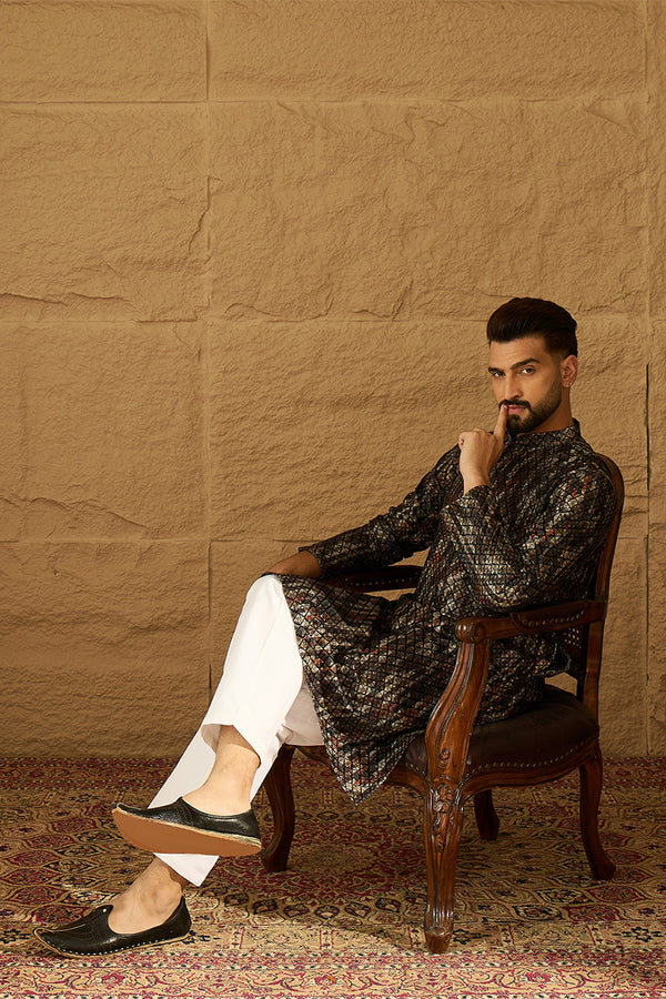 Black Viscose Rayon Striped Printed Straight Kurta MKU1607