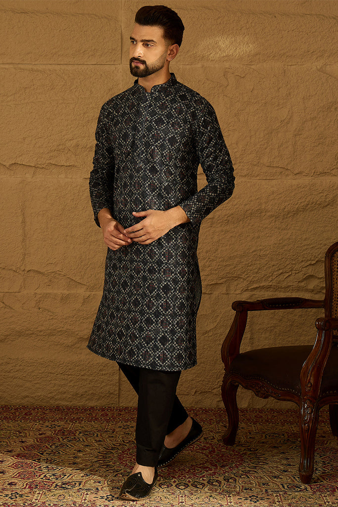 Black Cotton Solid Embroidered Straight Kurta with Trouser MKSET1611