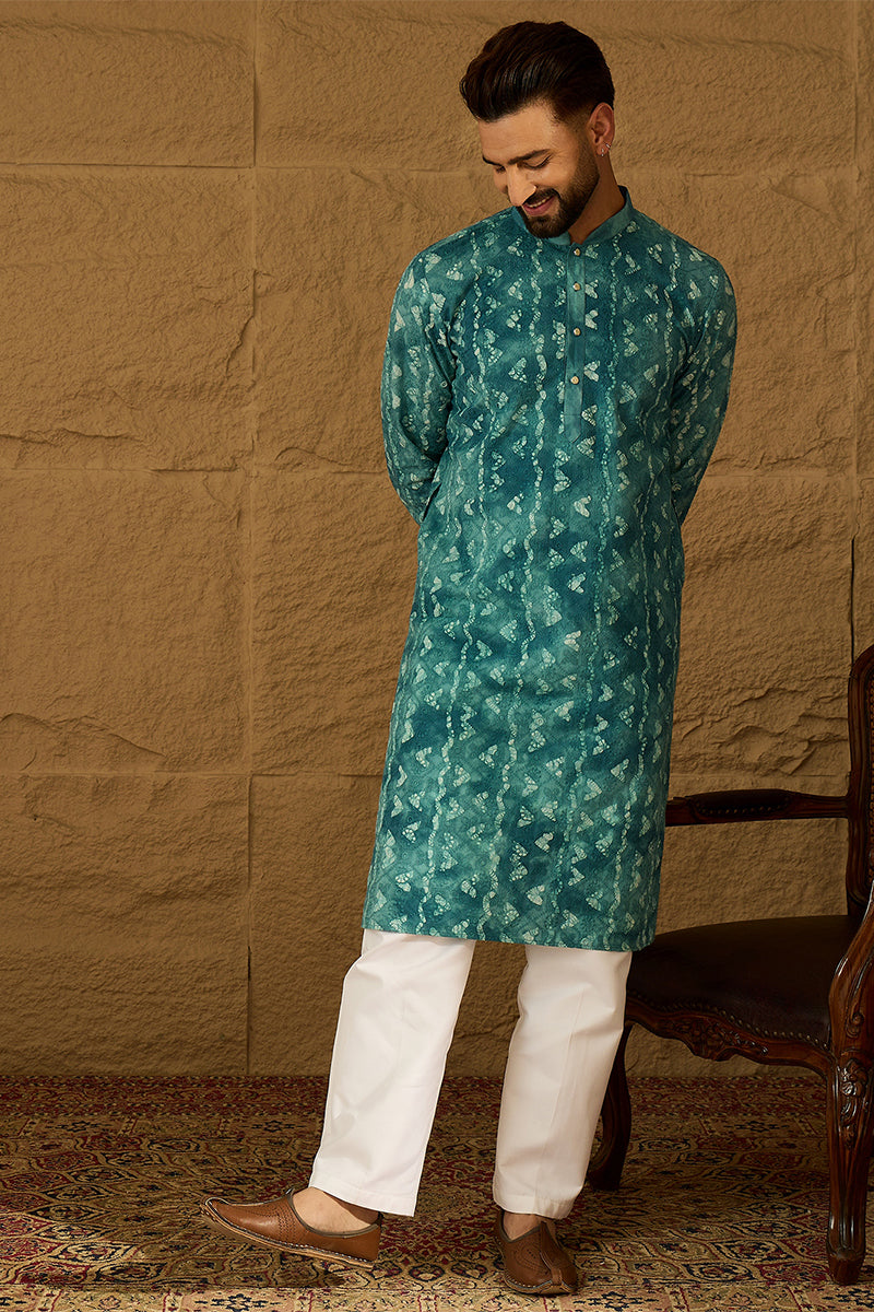 Blue Cotton Batik Embroidered Straight Kurta MKU1676