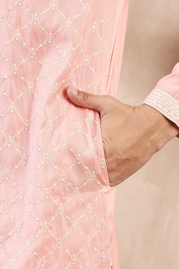 Pink Silk Blend Embroidered Mandarin Collar Straight Kurta MKU1692