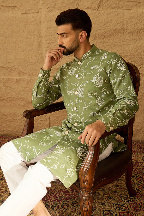 Green Viscose Rayon Solid Embroidered Straight Kurta with Trouser MKSET1706