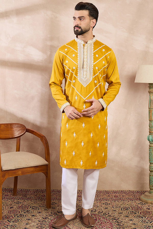 Yellow Silk Blend Ethnic Motifs Embroidered Straight Kurta MKU1790