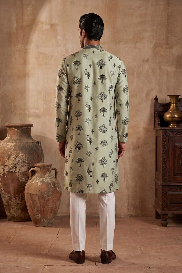 Silk Blend Embroidered Solid Green Kurta MKU1803