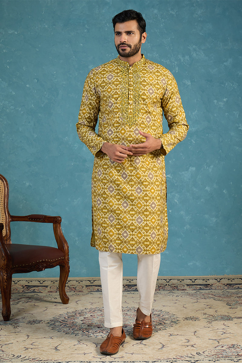 Green Silk Blend Ethnic Motifs Ikat Printed Kurta With Trouser MKSET1894