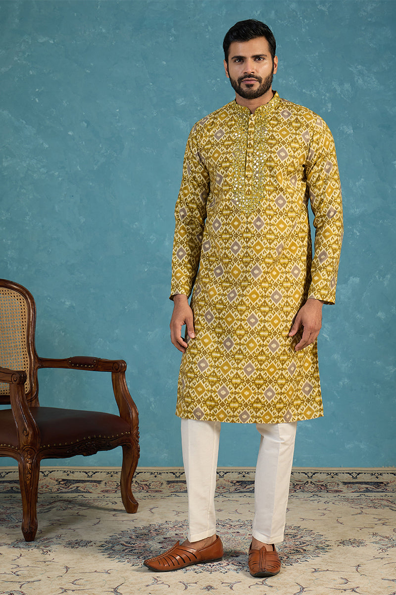 Green Silk Blend Ethnic Motifs Ikat Printed Kurta With Trouser MKSET1894