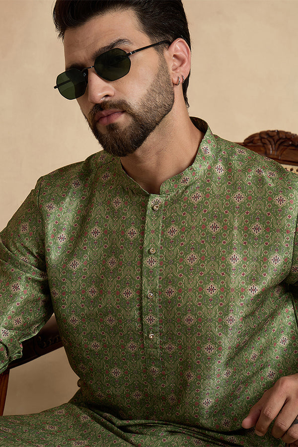 Green Silk Blend Printed Straight Kurta With Trousers MKSET1910