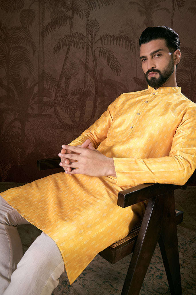 Yellow Silk Blend Ethnic Motifs Printed Straight Kurta MKU1952