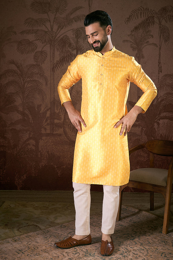 Yellow Silk Blend Ethnic Motifs Printed Straight Kurta MKU1952