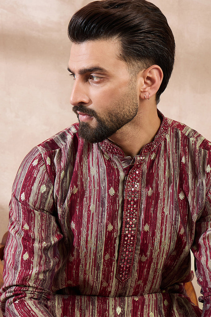 Maroon Silk Blend Abstract Printed Straight Kurta MKU2006