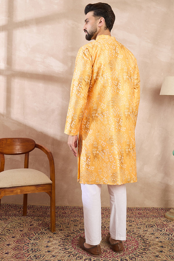 Yellow Silk Blend Ethnic Motifs Printed Straight Kurta MKU2012