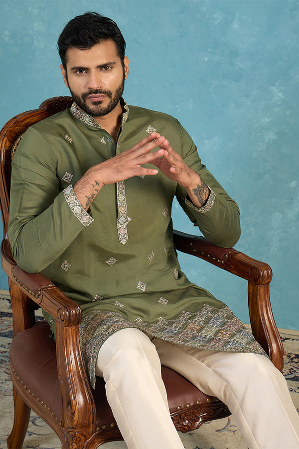 Silk Blend Green Solid Embroidered Calf Length Straight Kurta With Trousers MKSET2101
