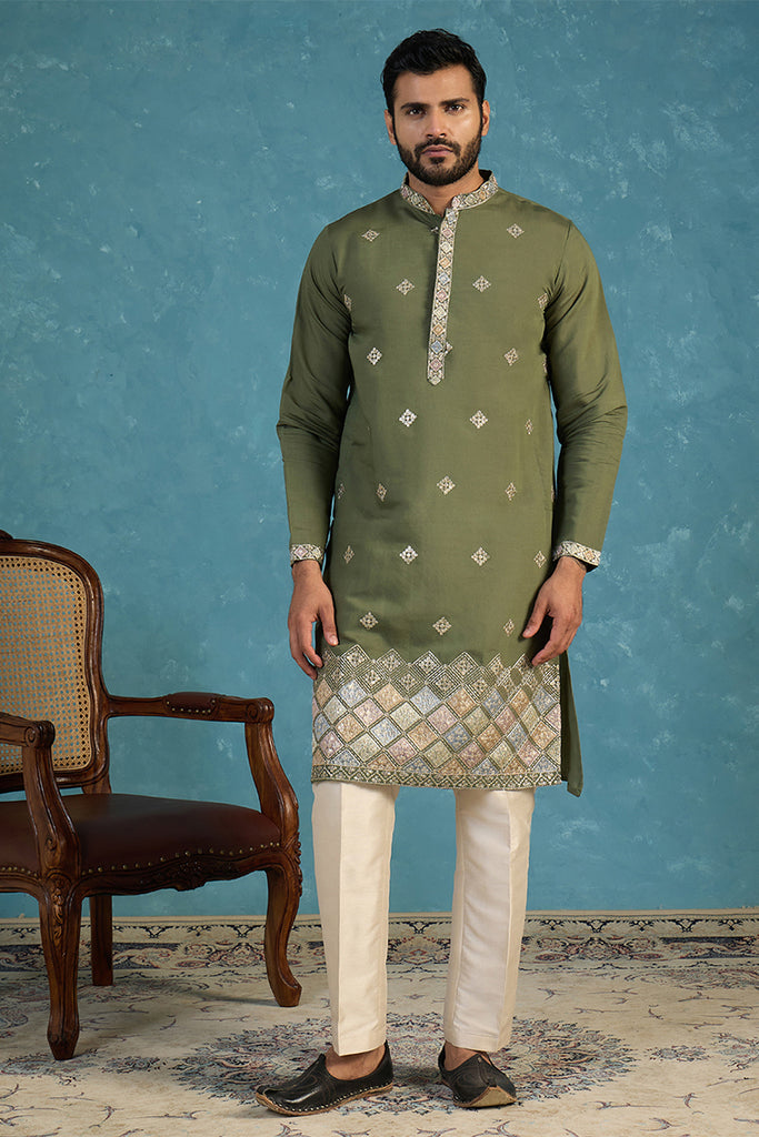 Silk Blend Green Solid Embroidered Calf Length Straight Kurta MKU2101