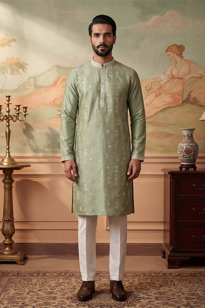 Green Silk Blend Solid Embroidered Kurta MKU2153